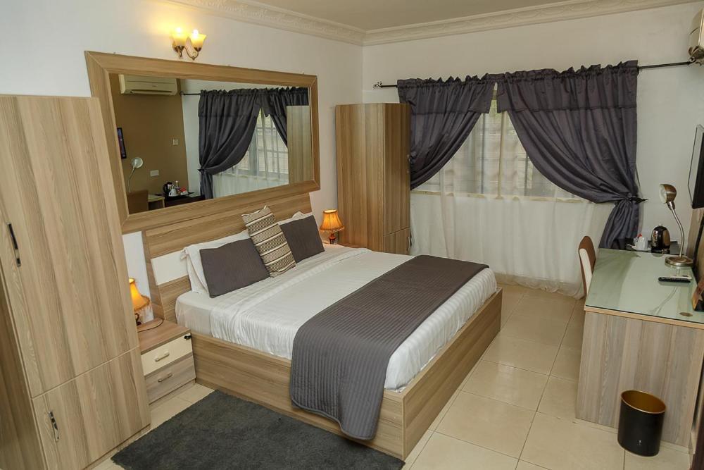 Apartment Royale Hotel & Suite Lagos Kültér fotó